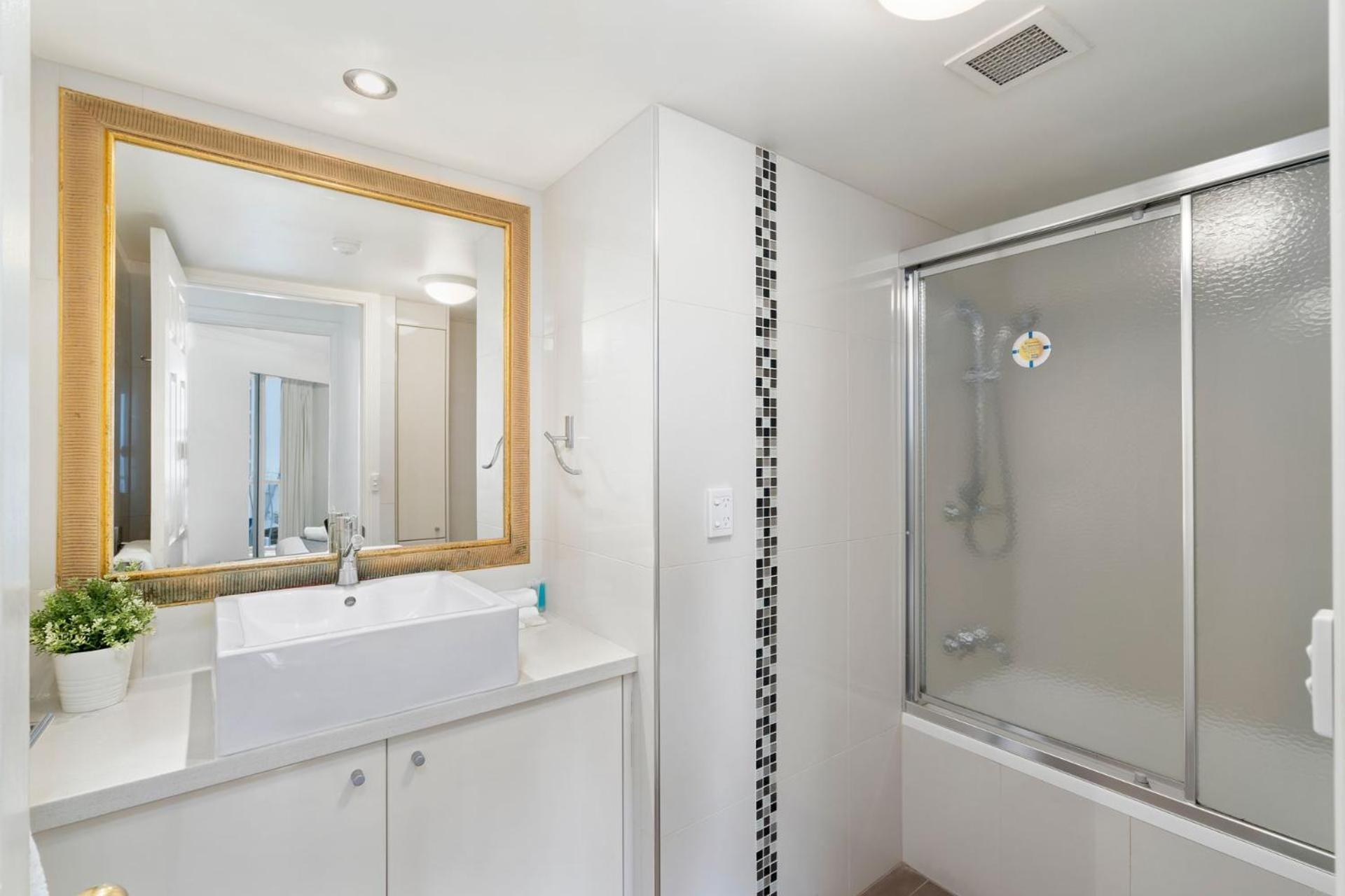 Phoenician Resort Broadbeach - Gclr Gold Coast Esterno foto